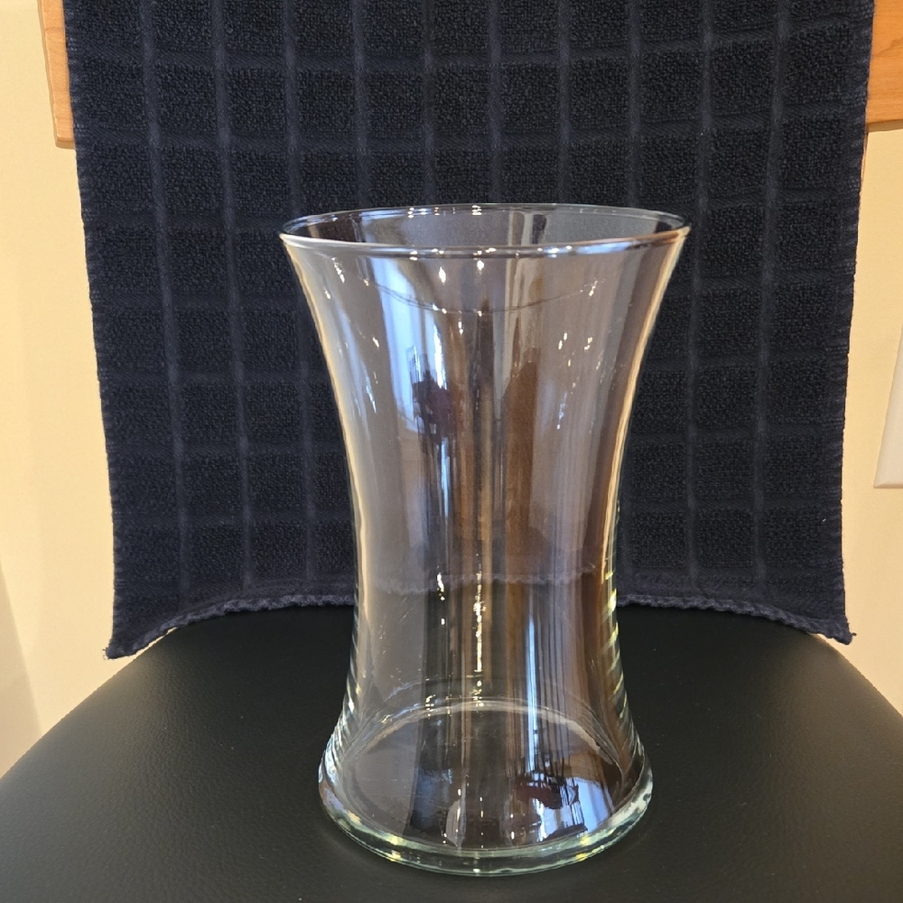Hourglass Clear Glass Vase
